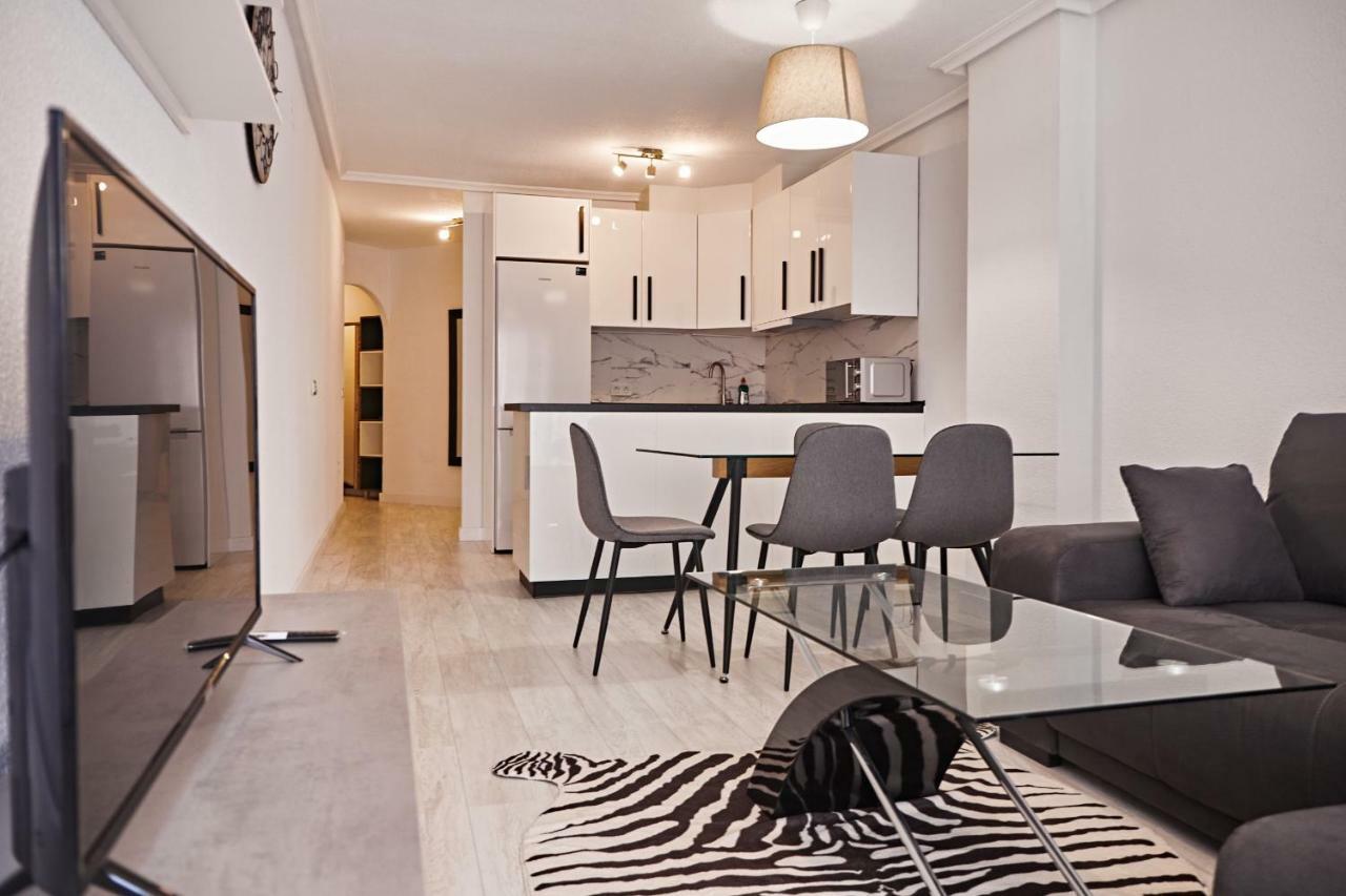 Alegria Id21 Apartment Torrevieja Exterior photo